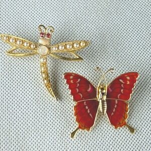 Vintage Brooch Lot 2 Butterfly Red Enamel Dragonfly Faux Pearl Gold Tone Pins
